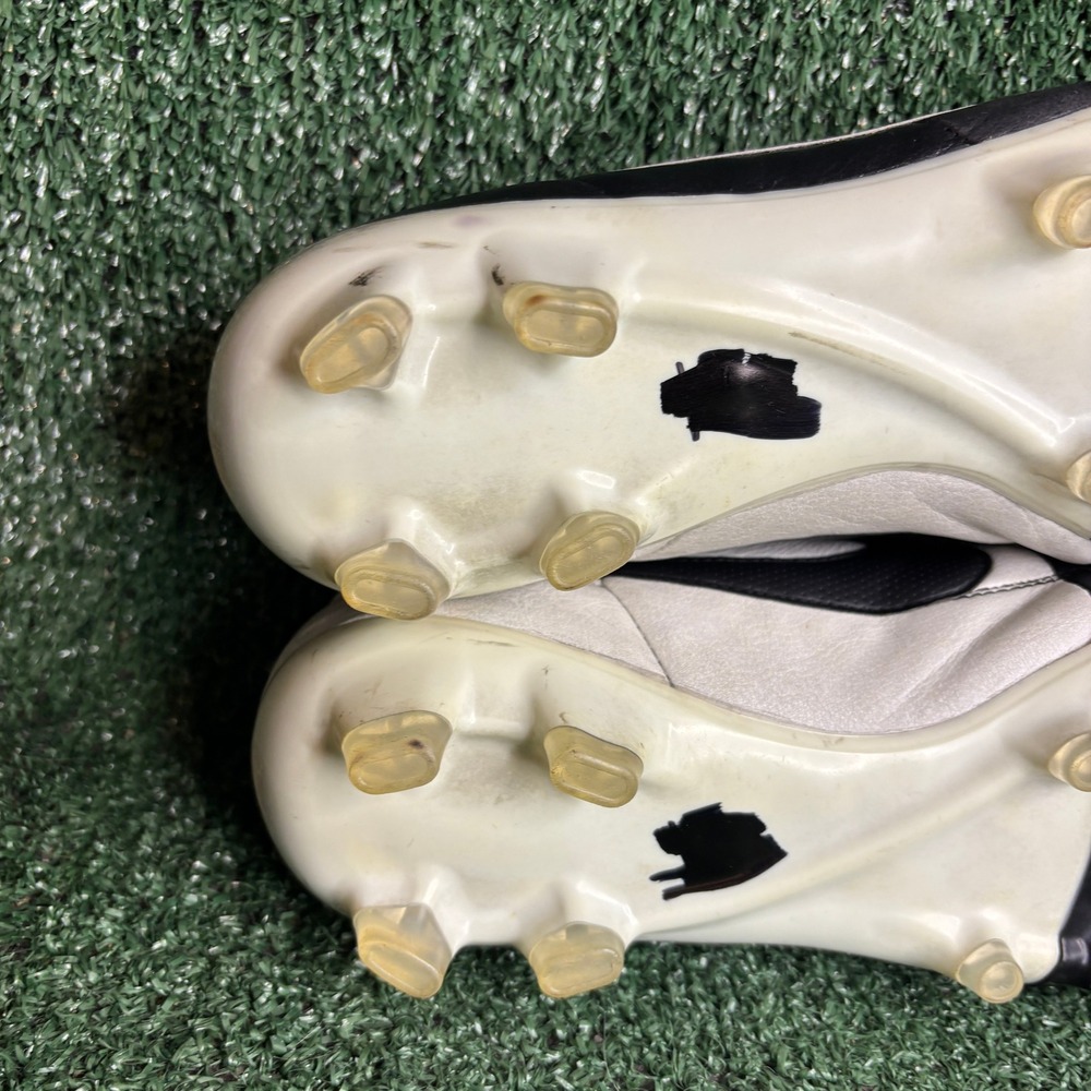 Nike Tiempo Legend V Leather Firm Ground Panda Soccer Cleat Black White Mens 8.5 - Picture 10 of 12